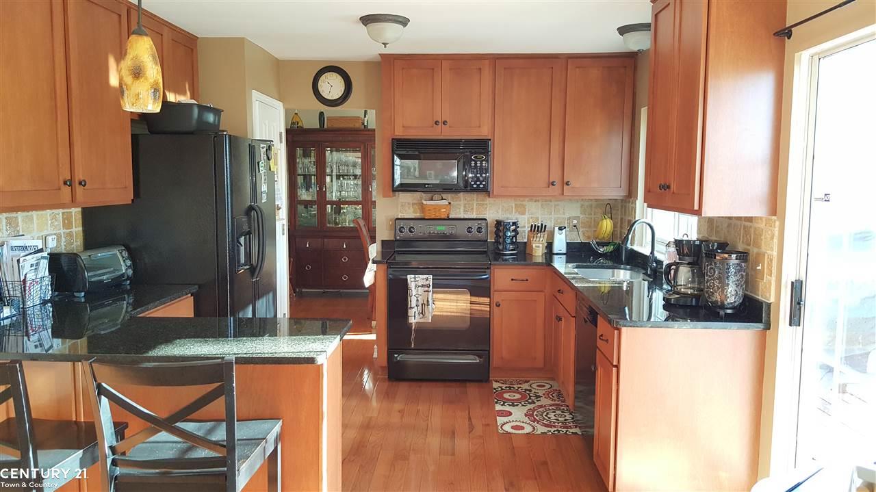 244 Parsons Lane Rochester Hills, MI 48307 - Photo 9 of 28
