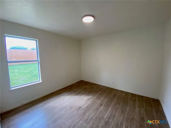 $1,097 | 2207 Wright Way, Unit B, Killeen, TX 76543