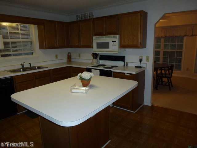 2507 Gordon Road High Point, NC 27265 - Photo 7 of 16 Kitchen.