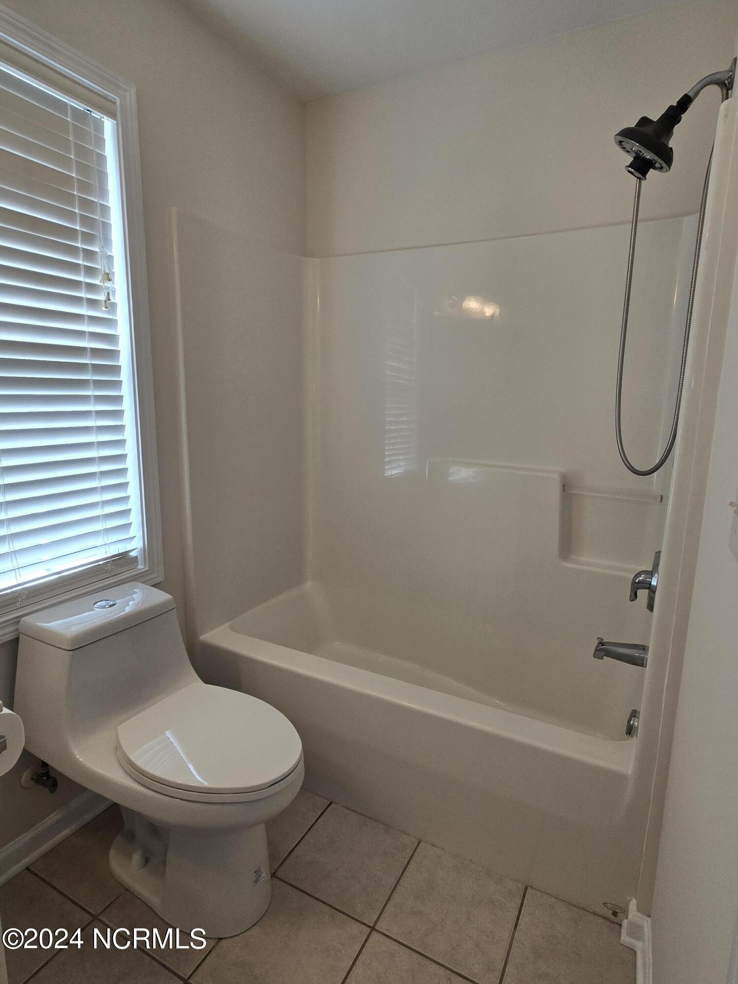 1478 East Boiling Spring Road Southport, NC 28461 - Photo 14 of 71 20240911_145814