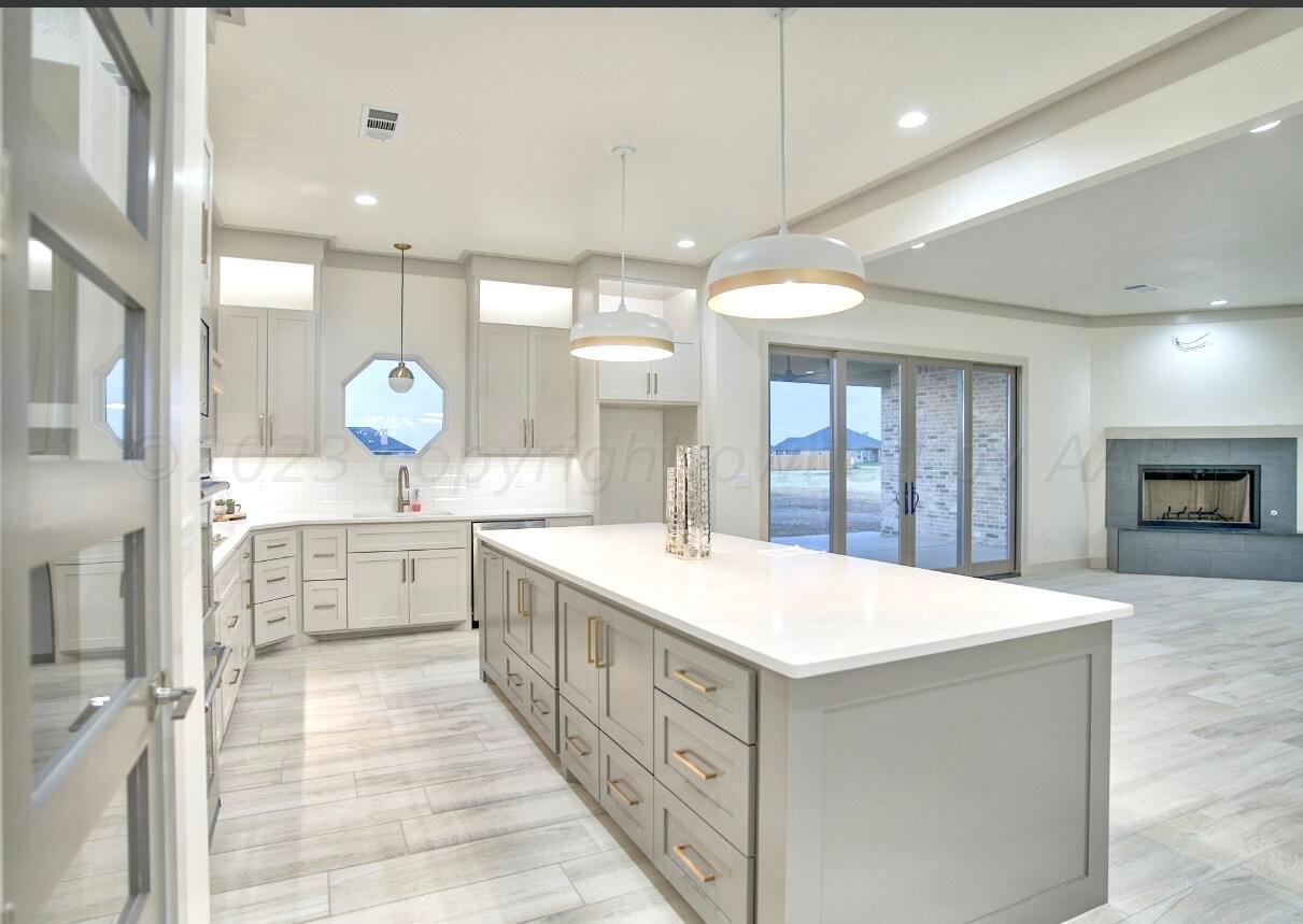 4100 Wildcat Springs Road Amarillo, TX 79119 - Photo 15 of 38 Kithen