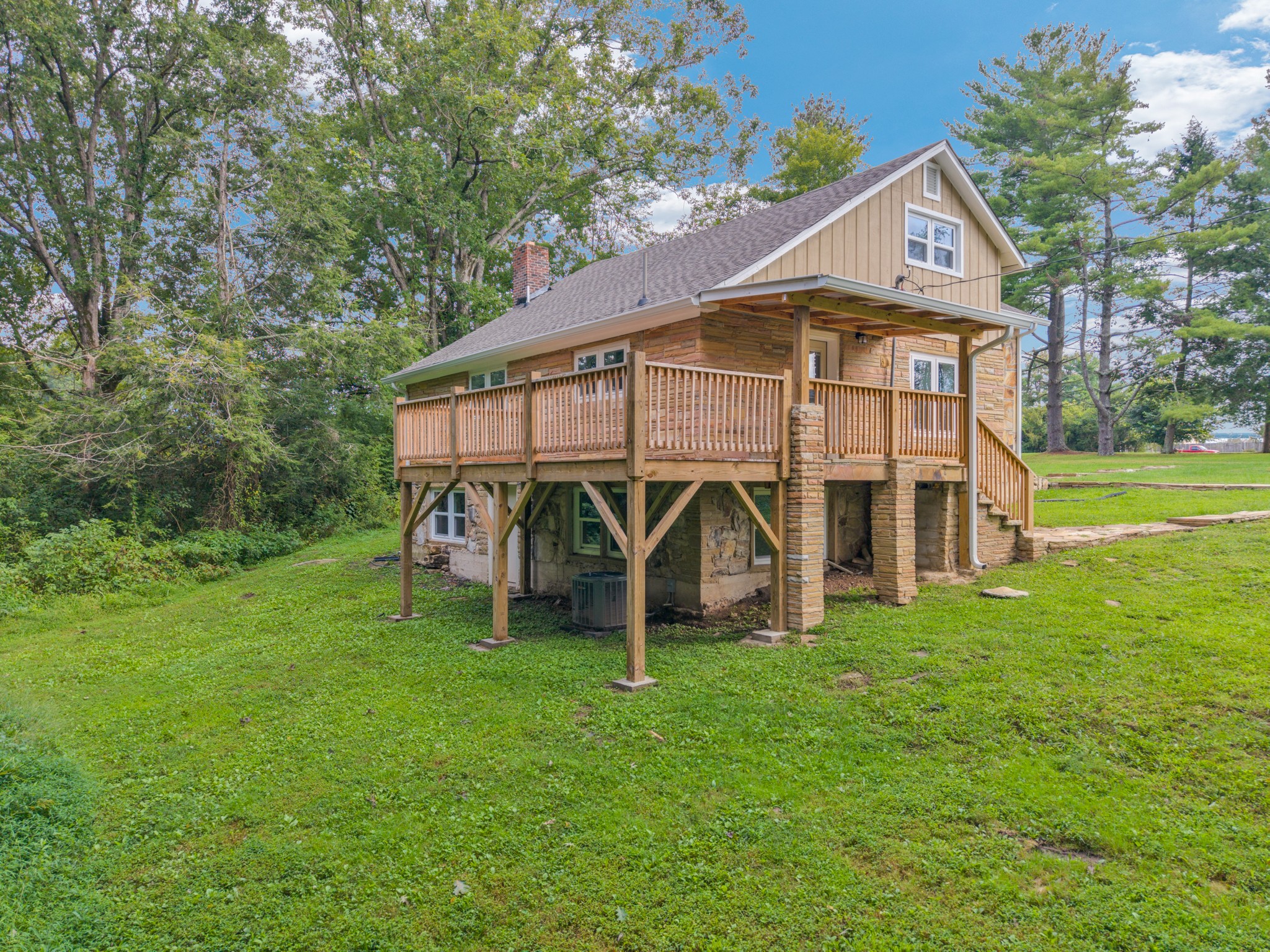 871 Pomona Road Crossville, TN 38571 - Photo 3 of 37 Gallery Image 3