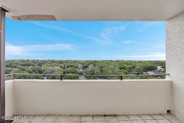 $324,900 | 2970 St Johns Avenue, Unit 10D, Jacksonville, FL 32205