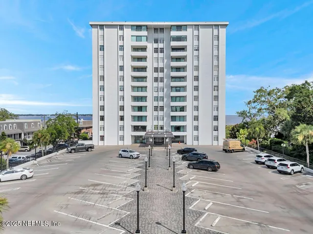 $324,900 | 2970 St Johns Avenue, Unit 10D, Jacksonville, FL 32205
