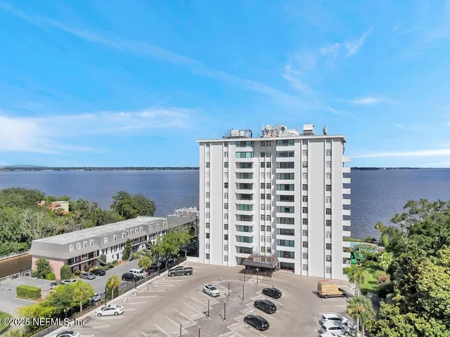 $324,900 | 2970 St Johns Avenue, Unit 10D, Jacksonville, FL 32205