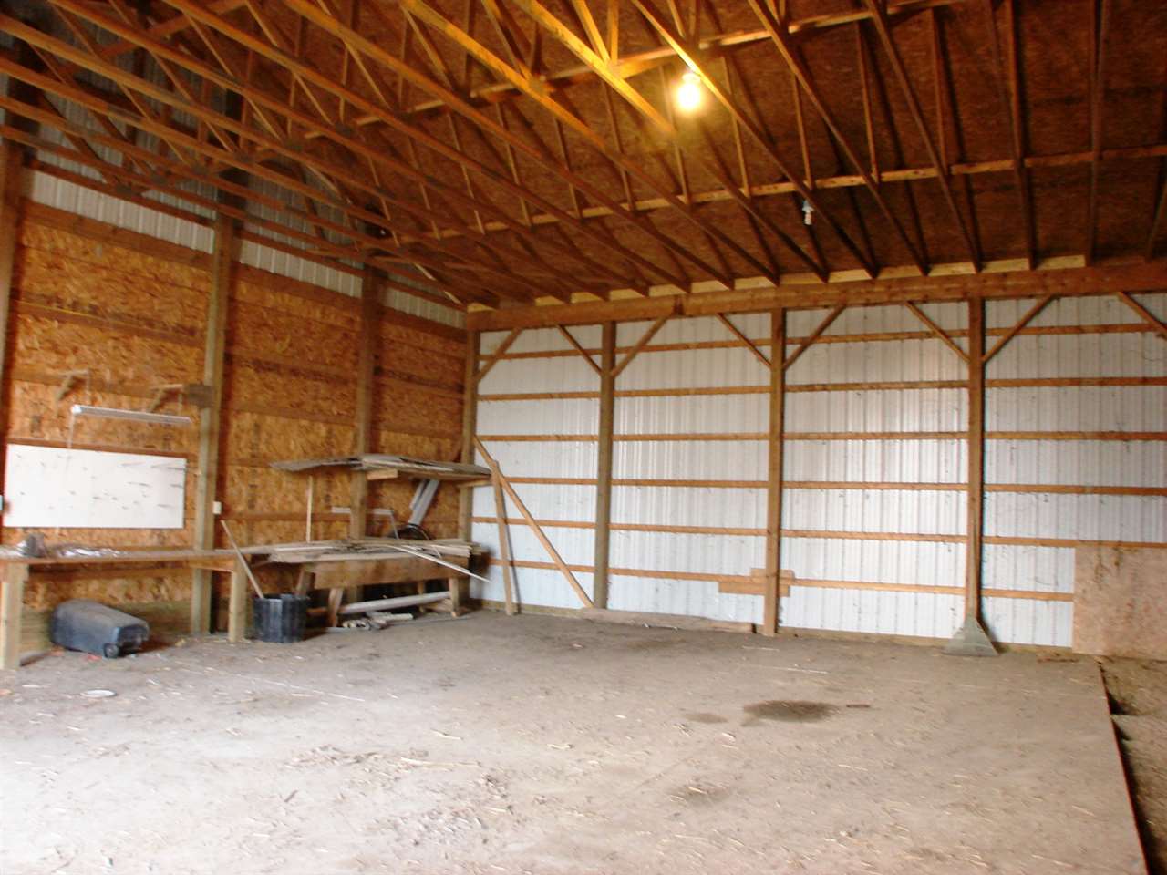 2668 South Begole Road Ithaca, MI 48847 - Photo 10 of 24 1858260-9.JPG
