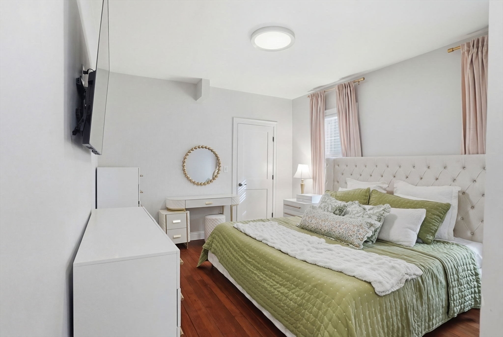 18-20 Bentham Road Boston, MA 02122 - Photo 8 of 17