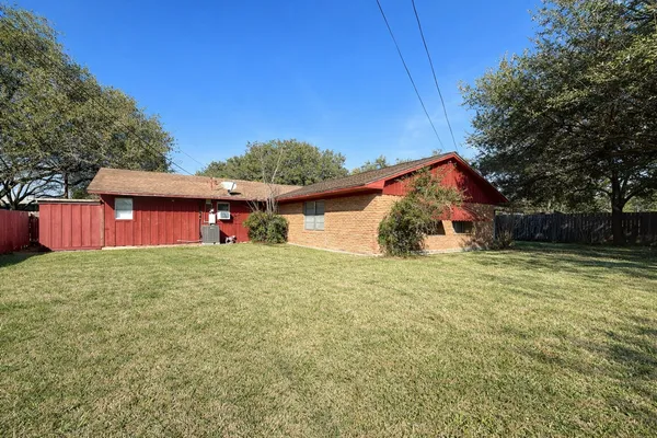 $225,000 | 714 Frankie Street, Wharton, TX 77488
