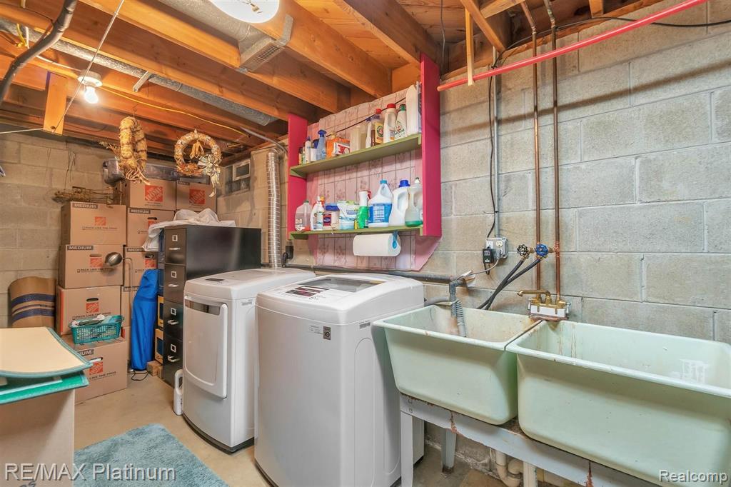 13367 Fenton Road Fenton, MI 48430 - Photo 36 of 44 Gallery Image 36