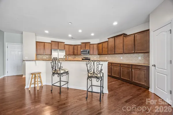 $528,000 | 6111 Berewick Commons Parkway, Charlotte, NC 28278