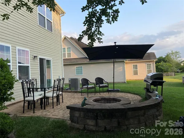 $528,000 | 6111 Berewick Commons Parkway, Charlotte, NC 28278