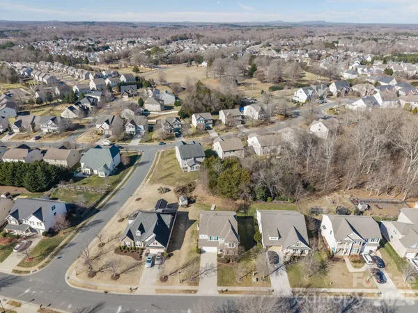 $528,000 | 6111 Berewick Commons Parkway, Charlotte, NC 28278