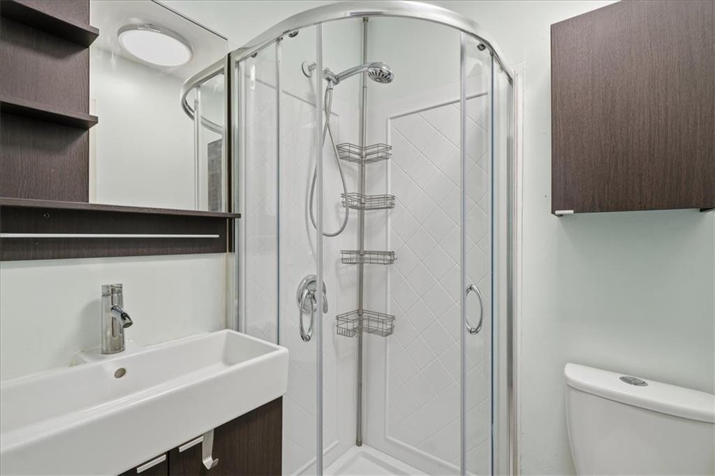 22 Timberline Court Pittsburgh, PA 15217 - Photo 10 of 31