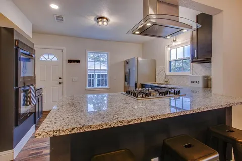 $389,000 | 326 Vermont Avenue, Dallas, TX 75216