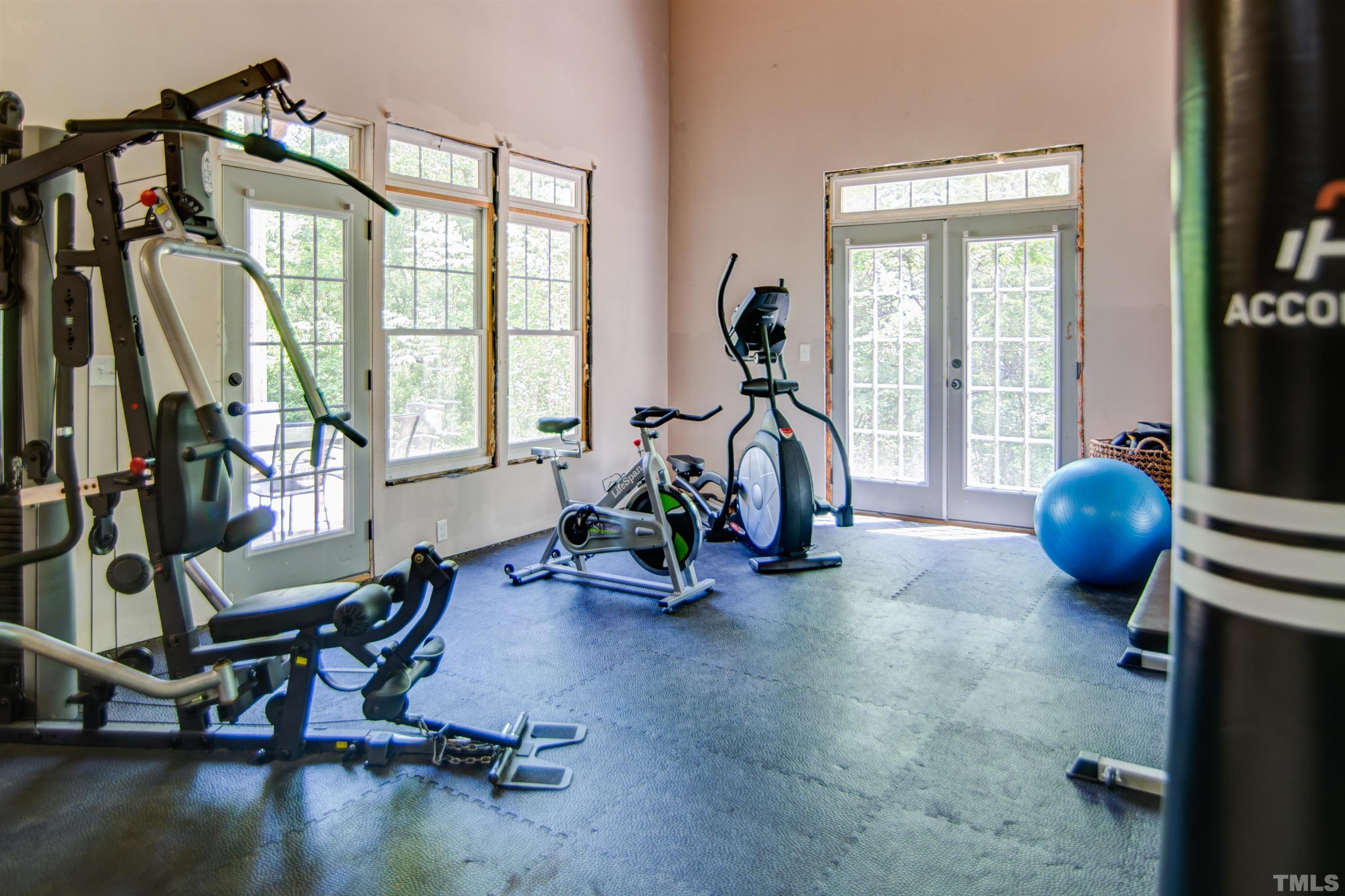 12512 Angel Falls Road Raleigh, NC 27614 - Photo 10 of 41 Gallery Image 10