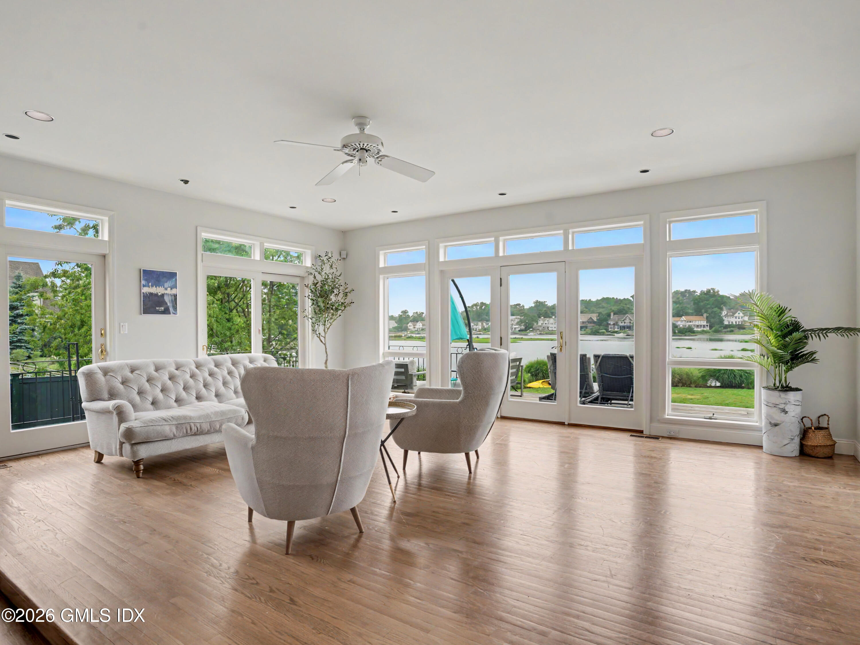 5 Grimes Road Old Greenwich, CT 06870 - Photo 9 of 30 15-print-5-grimes-rd