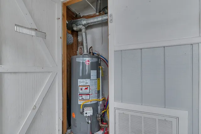 $329,900 | 10 R Barnes Street, Wareham, MA 02571