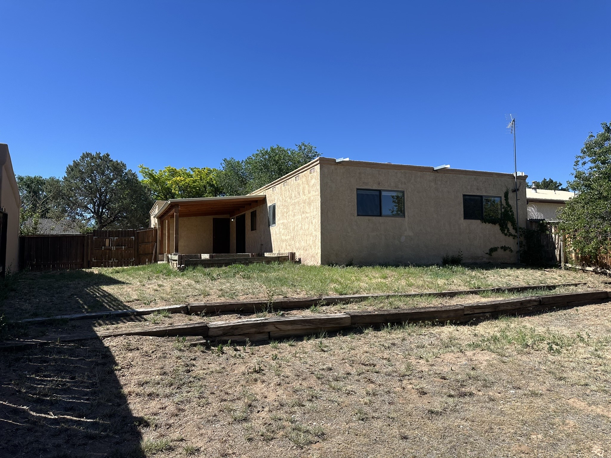 340 Ridgecrest Avenue White Rock, NM 87547 - Photo 29 of 32