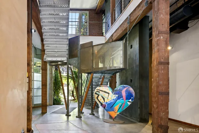 front view of a building with traffic signal lights