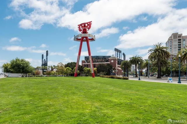 a view of a building entrance