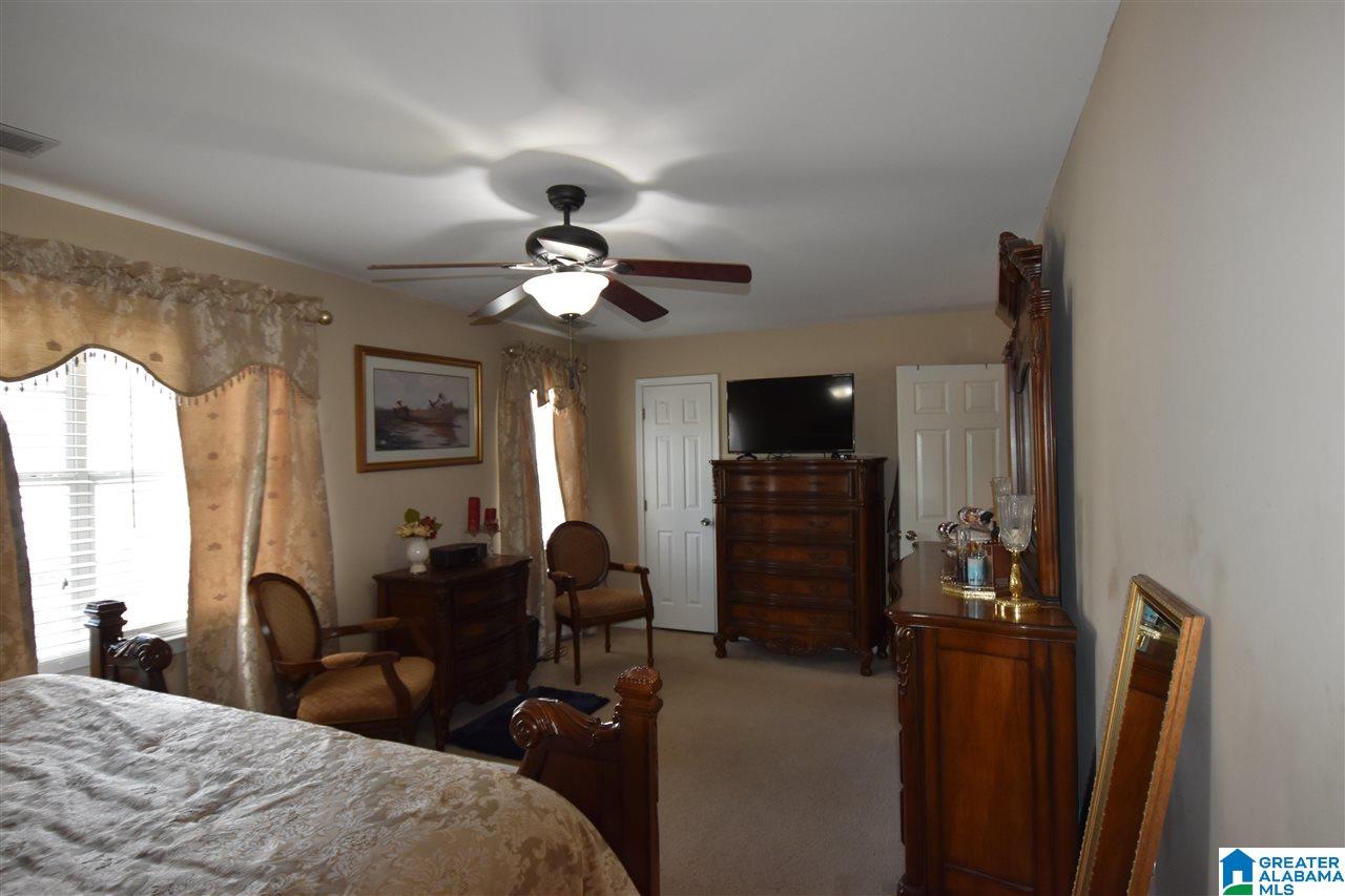 202 Cambrian Ridge Trail Pelham, AL 35124 - Photo 13 of 15