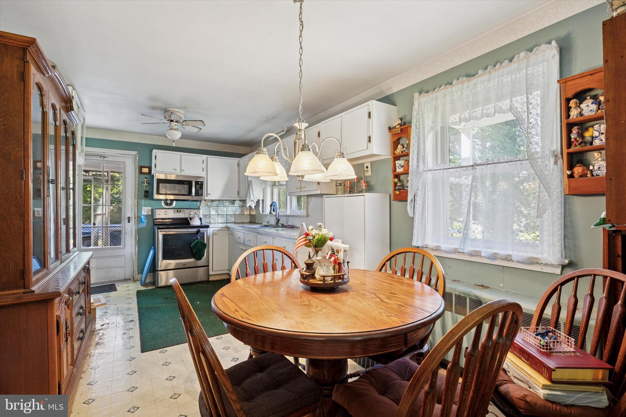 154 Ruth Road Harleysville, PA 19438 - Photo 8 of 25 Gallery Image 8