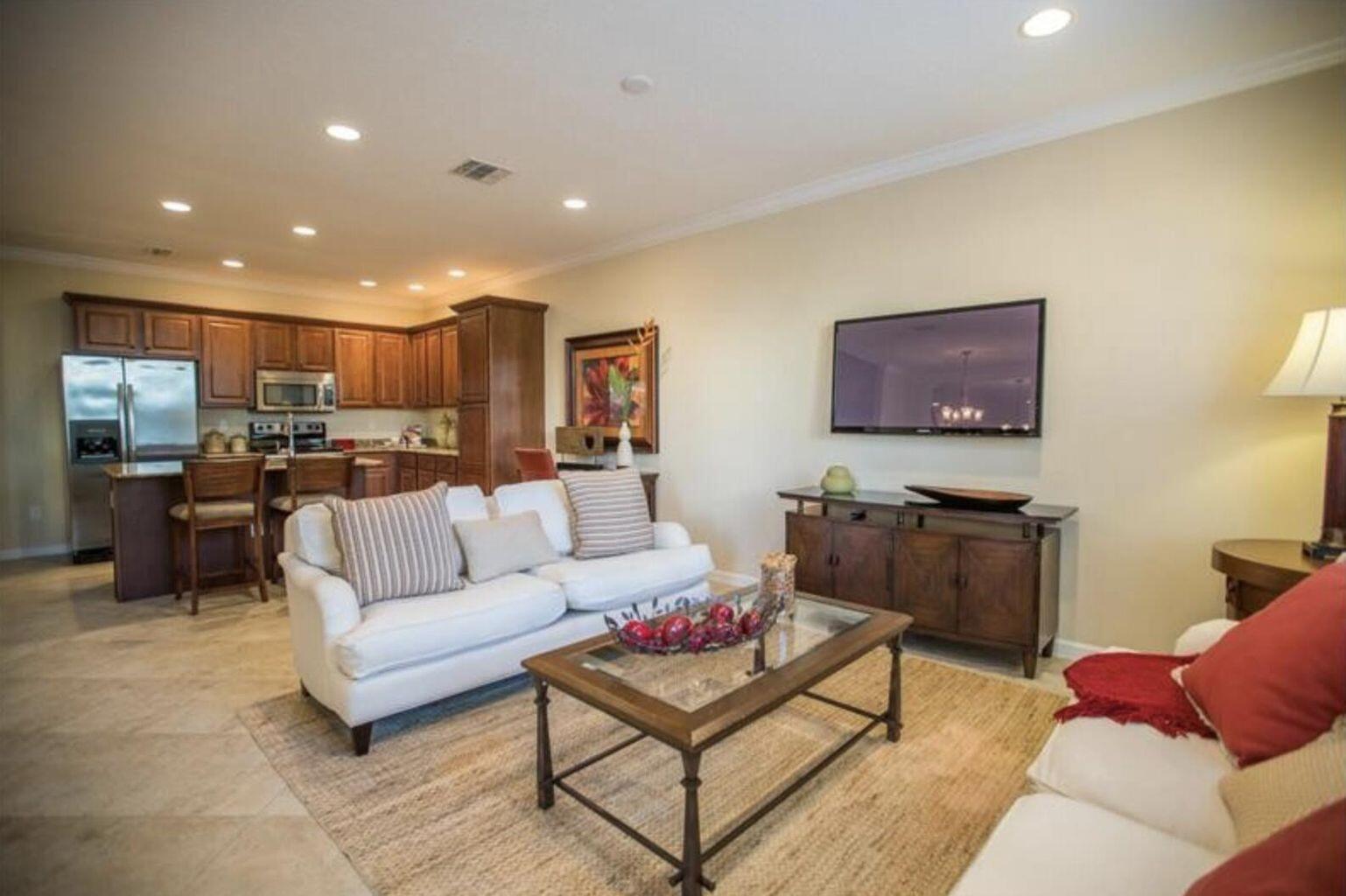 1485 Northwest 48th Drive Boca Raton, FL 33431 - Photo 10 of 32 20220801233222041677000000-o