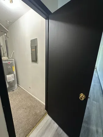 $1,100 | 1660 East Main Street, Unit 1B, Waterbury, CT 06705