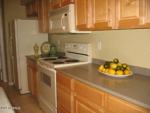 $2,100 | 7414 East Northland Drive, Unit A106, Scottsdale, AZ 85251