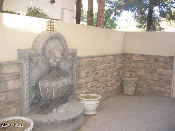 $2,100 | 7414 East Northland Drive, Unit A106, Scottsdale, AZ 85251