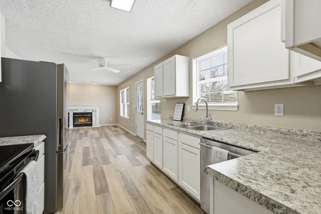 $285,000 | 6522 Hazelhatch Drive, Indianapolis, IN 46268