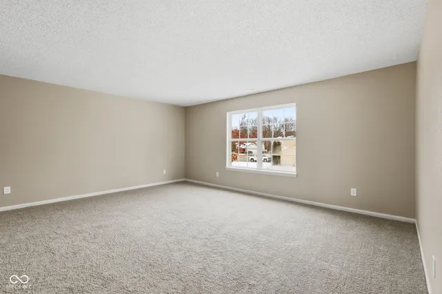 $285,000 | 6522 Hazelhatch Drive, Indianapolis, IN 46268