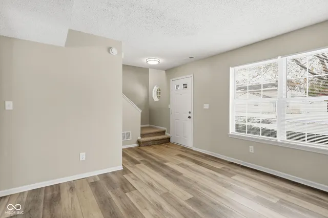 $285,000 | 6522 Hazelhatch Drive, Indianapolis, IN 46268