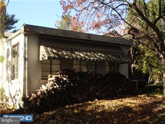 1916 Hillendale Road Chadds Ford, PA 19317 - Photo 4 of 12 Exterior Side