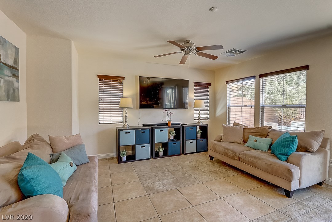 1167 Paradise Home Road Henderson, NV 89002 - Photo 12 of 49