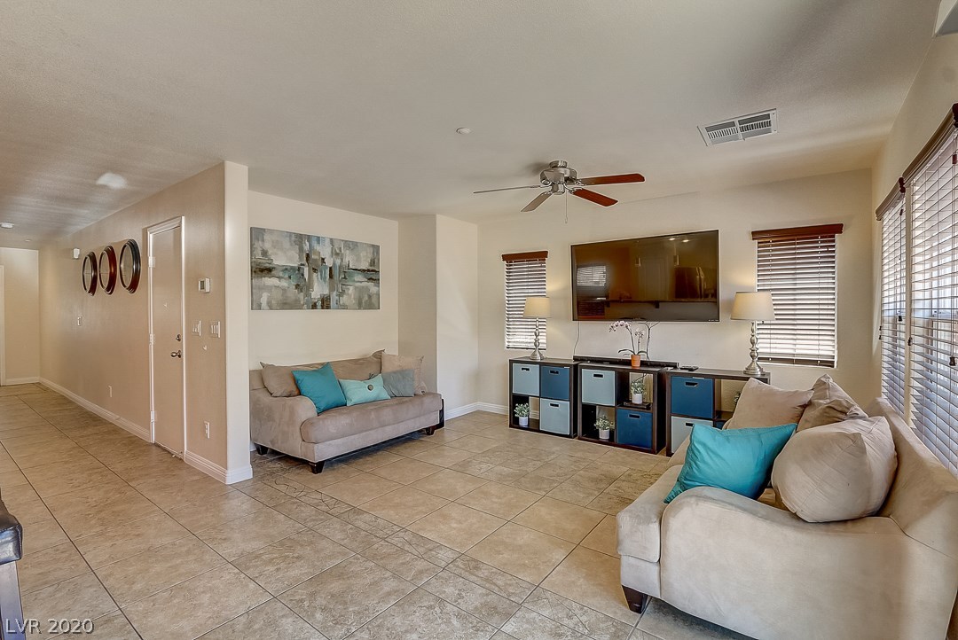 1167 Paradise Home Road Henderson, NV 89002 - Photo 13 of 49