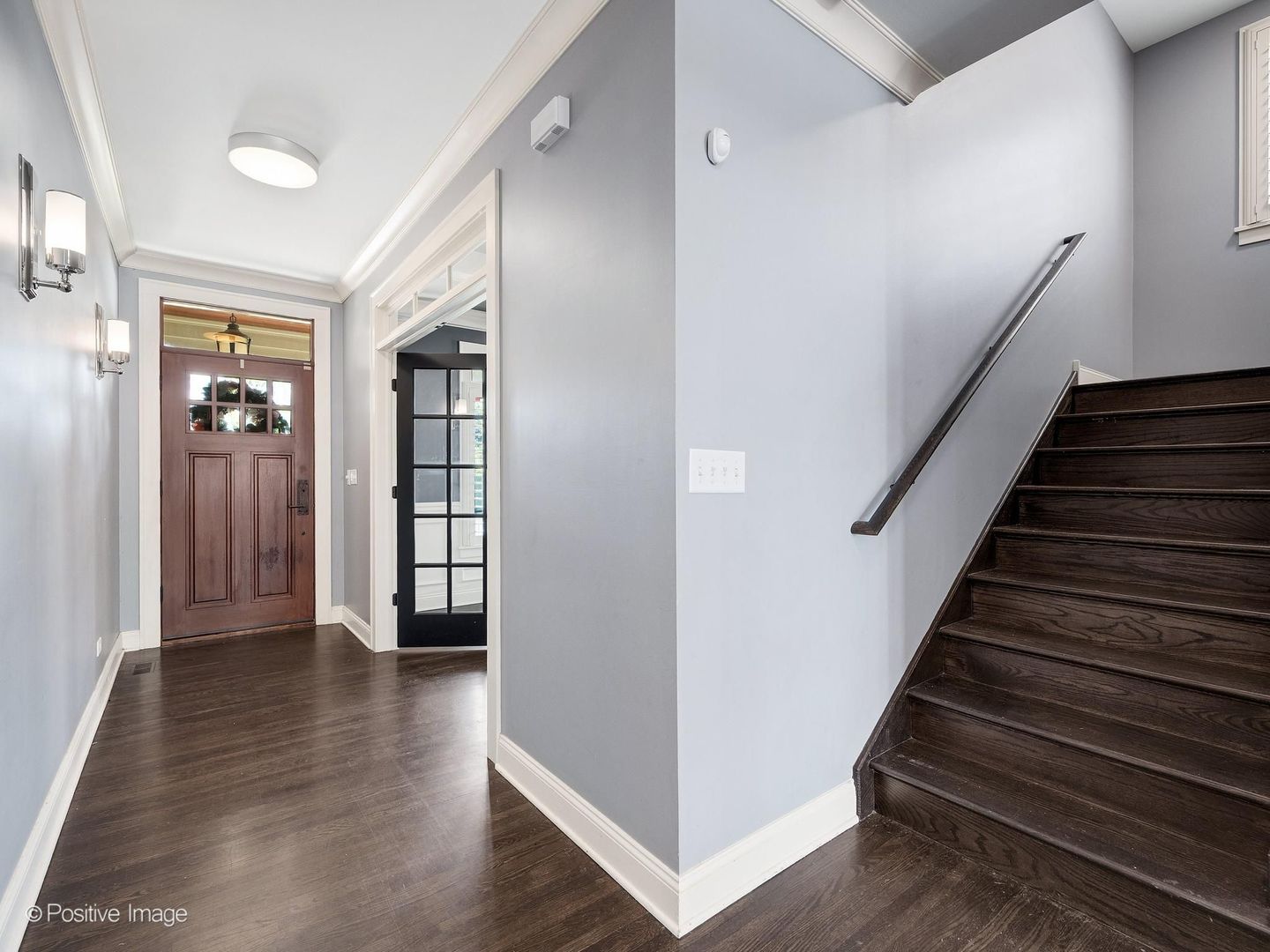 549 West 3rd Street Elmhurst, IL 60126 - Photo 3 of 35