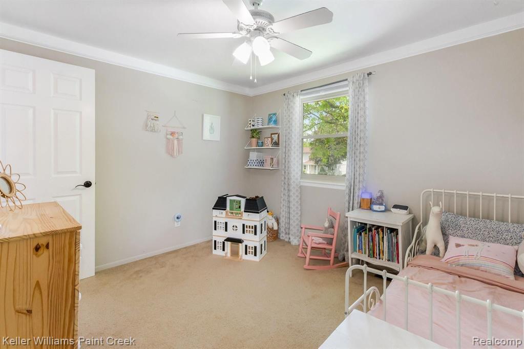 48061 Walden Road Macomb, MI 48044 - Photo 18 of 29