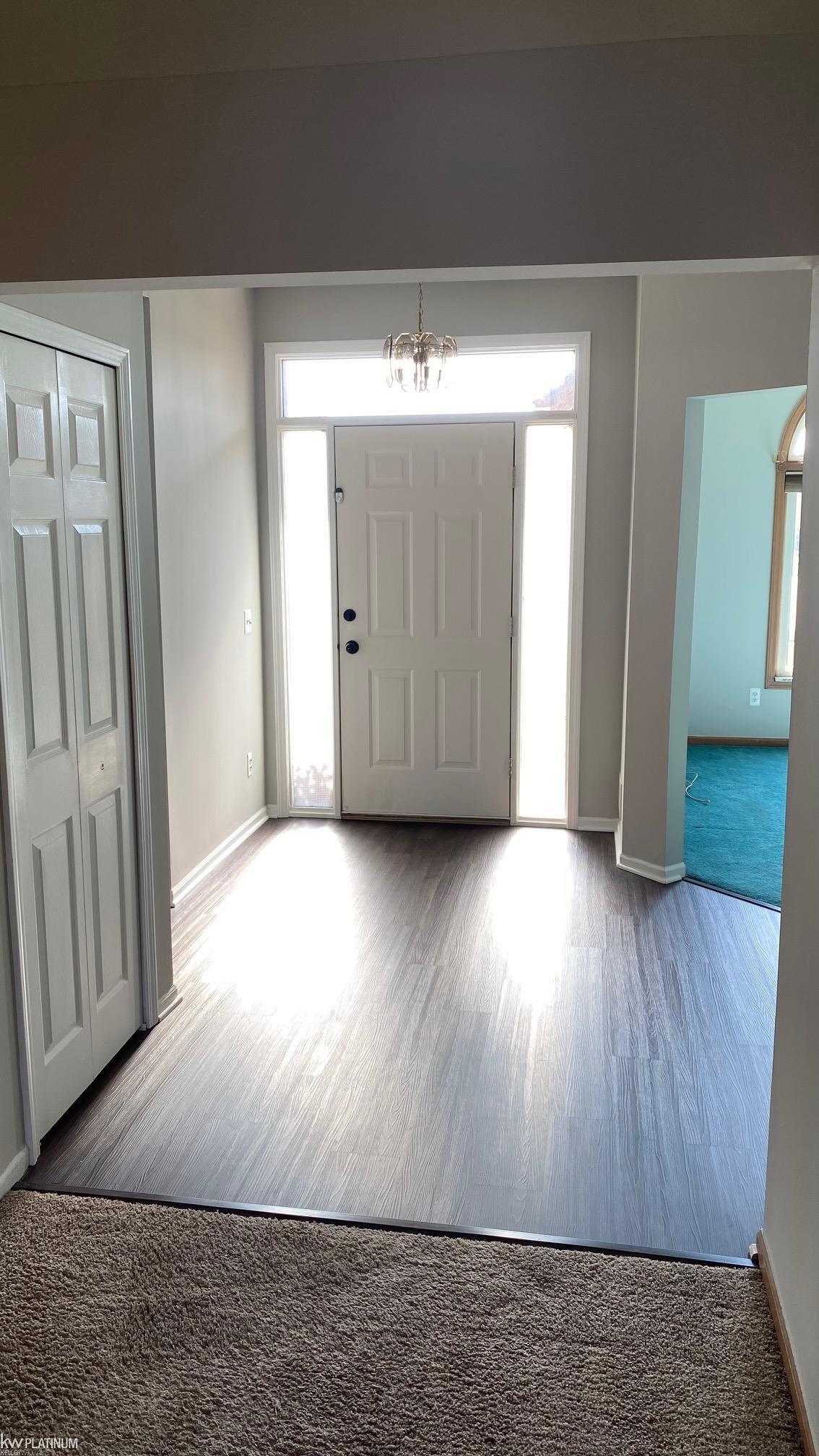 51827 Lillian Road New Baltimore, MI 48047 - Photo 25 of 46 50121085-24.JPG