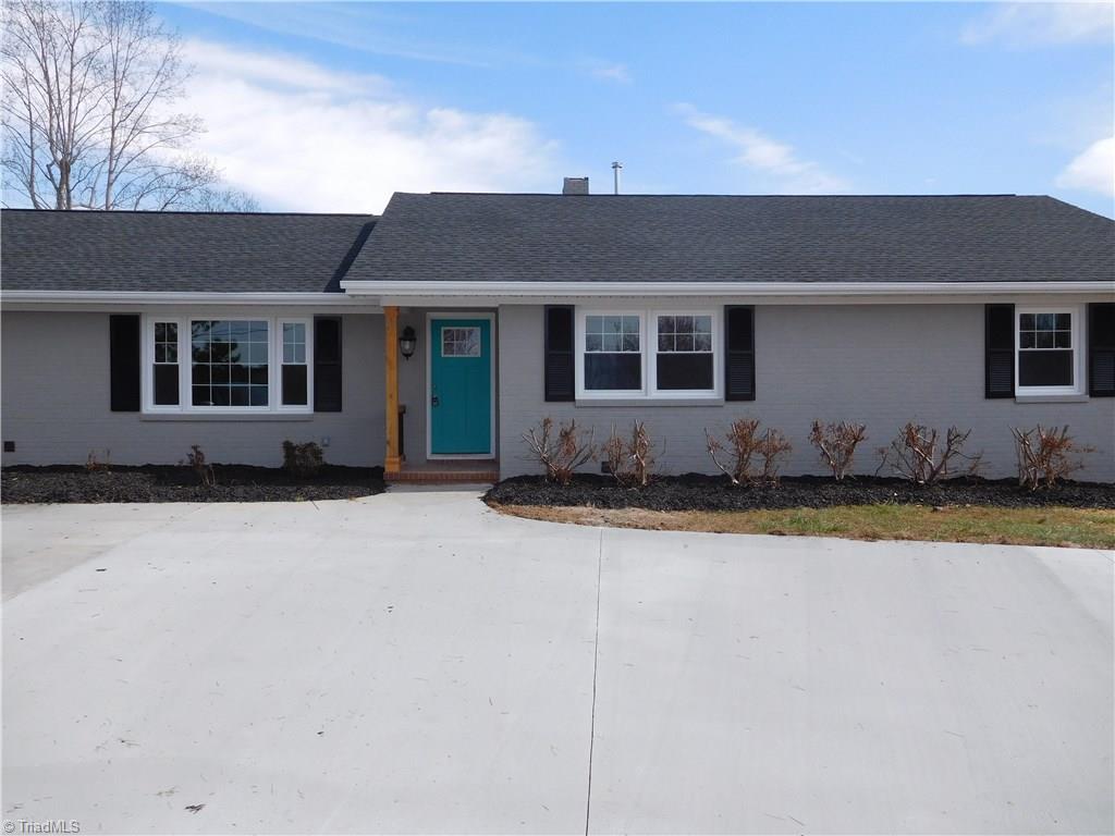 8529 Lasater Road Clemmons, NC 27012 - Photo 1 of 30 Welcome Home! Complete Transformation! Quiet Clemmons Location! Fabulous Schools! Like New! Tons of closet & Storage Space & tons of Square Footage! This home is much, much larger than it appears in this photo. Come & See it to Believe it! Check out the dimensions for the rooms.