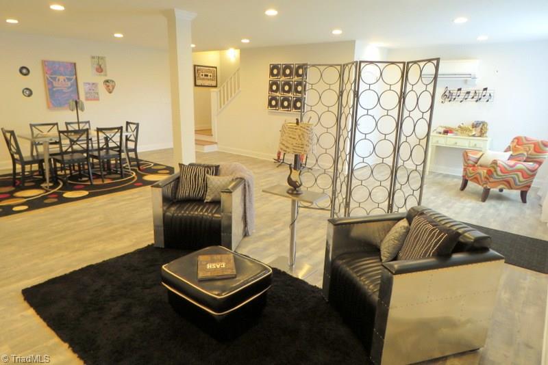 8529 Lasater Road Clemmons, NC 27012 - Photo 23 of 30 Bring your pool table; it will fit!