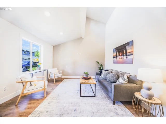 $424,975 | 12252 Meadowlawn Drive, Oregon City, OR 97045