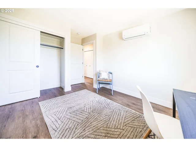 $424,975 | 12252 Meadowlawn Drive, Oregon City, OR 97045