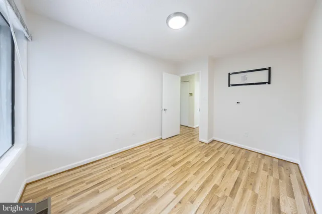 $3,250 | 2232 Southgate Square, Reston, VA 20191