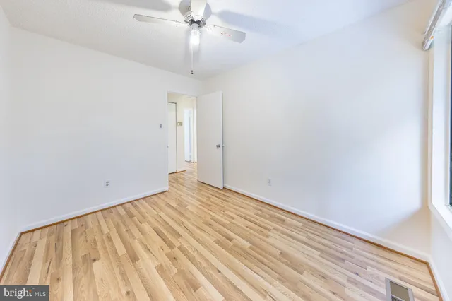 $3,250 | 2232 Southgate Square, Reston, VA 20191