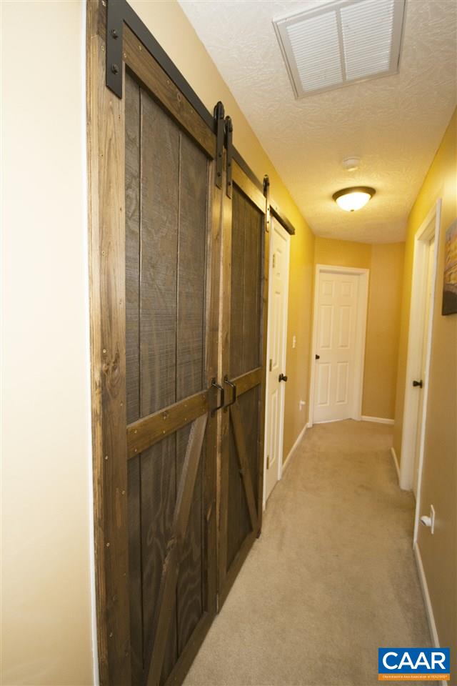 216 Inglecress Road Waynesboro, VA 22980 - Photo 16 of 28 a view of hallway