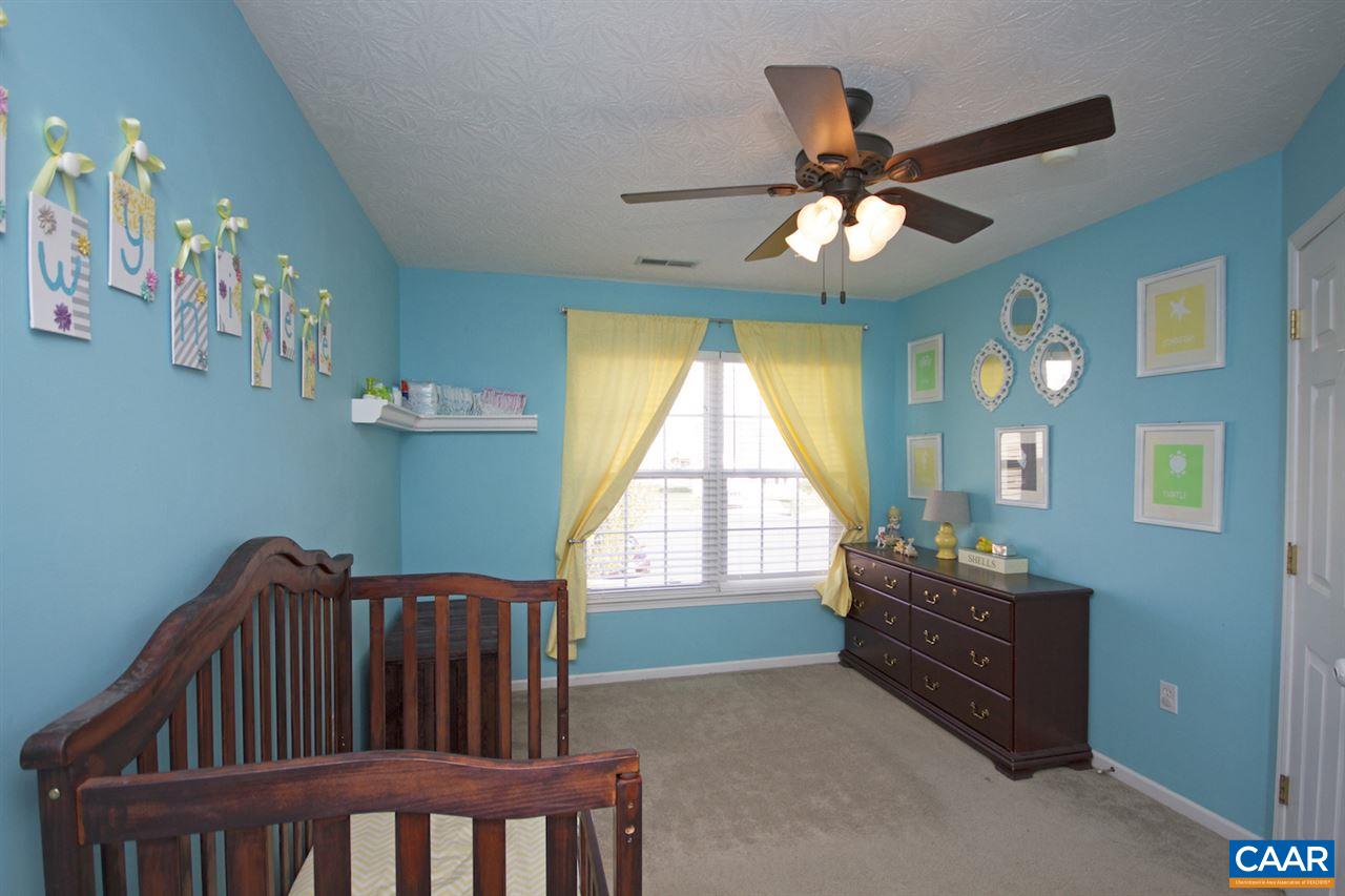 216 Inglecress Road Waynesboro, VA 22980 - Photo 21 of 28 a view of livingroom with furniture