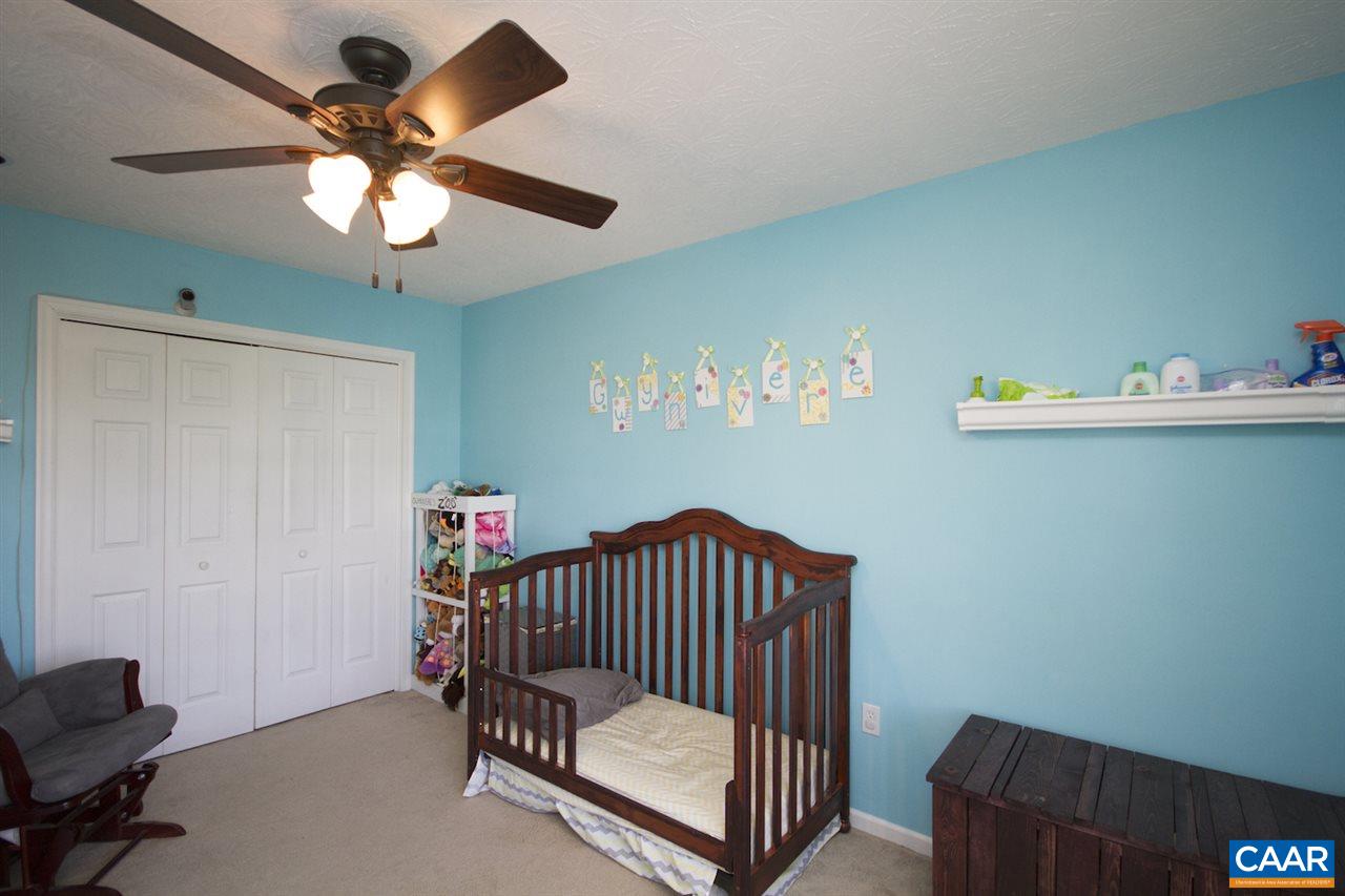216 Inglecress Road Waynesboro, VA 22980 - Photo 22 of 28 a view of entryway with a workspace