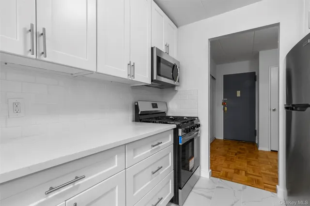 a view of empty room