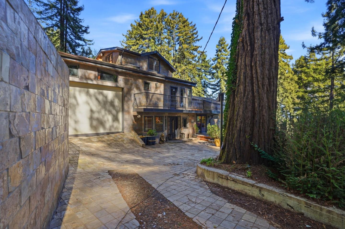 26 Big Tree Road Woodside, CA 94062 - Photo 2 of 38 Gallery Image 2
